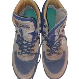 Vasque Boots 7534 Womens 9.5 Brown Suede Gore-Tex Upper Skywalk Lace Up Vintage
